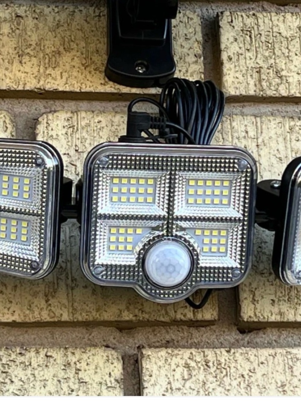 Solar-Powered LED Security Floodlight with Remote - Picture 2 of 10